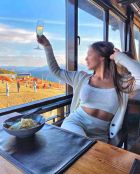 Соня, 8 993 310-74-97 индивидуалочка, рост: 169, вес: 59 — элитные , г. Сочи