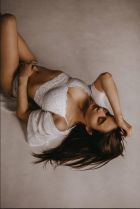 Анюта, 8 929 540-99-73 Женя, тел. 8 950 203-66-00 — элитный досуг