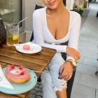 Элли, 8 989 284-40-90 заказать шлюху: Элли, тел. 8 989 284-40-90